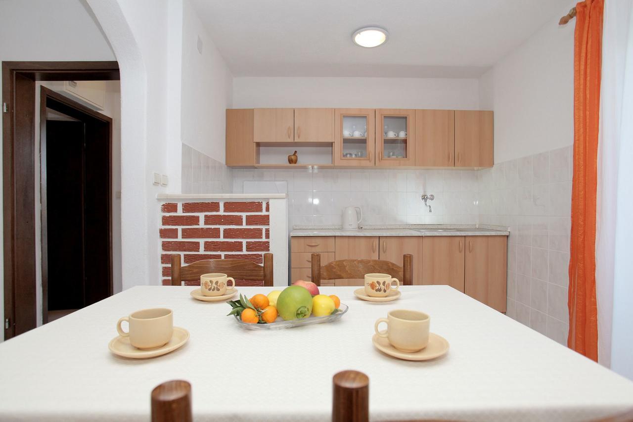Apartments Iva Trogir Exteriér fotografie